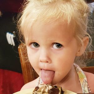 Meet your Posher, Christy